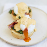 Eggs Benedict with bacon - Clarence Court Recipes
