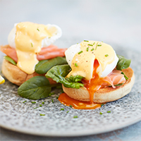 Eggs royale with smoked salmon - Clarence Court Recipes