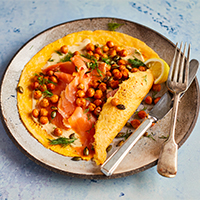 Omelette wraps with smoked salmon and spiced chickpeas - Clarence Court Recipes
