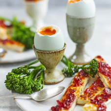 Halloumi & sweet chilli dippers - Clarence Court Recipes
