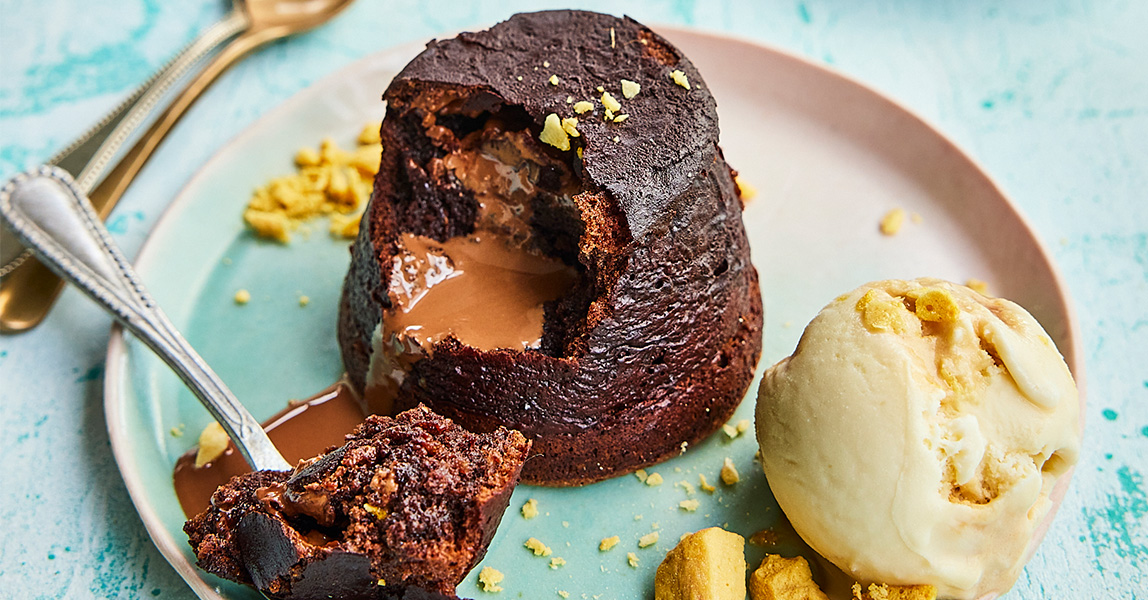 Molten chocolate puddings with tonka beans - Recipes
