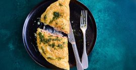 Fluffy omelette with chervil oil
