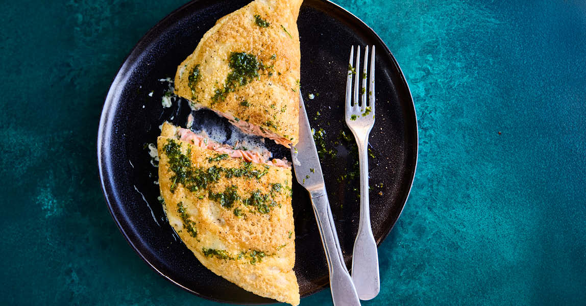 Fluffy omelette with chervil oil