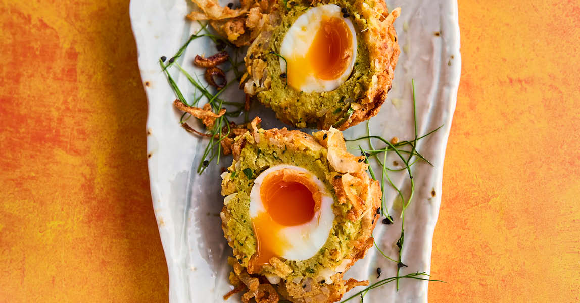 Onion bhaji scotch eggs