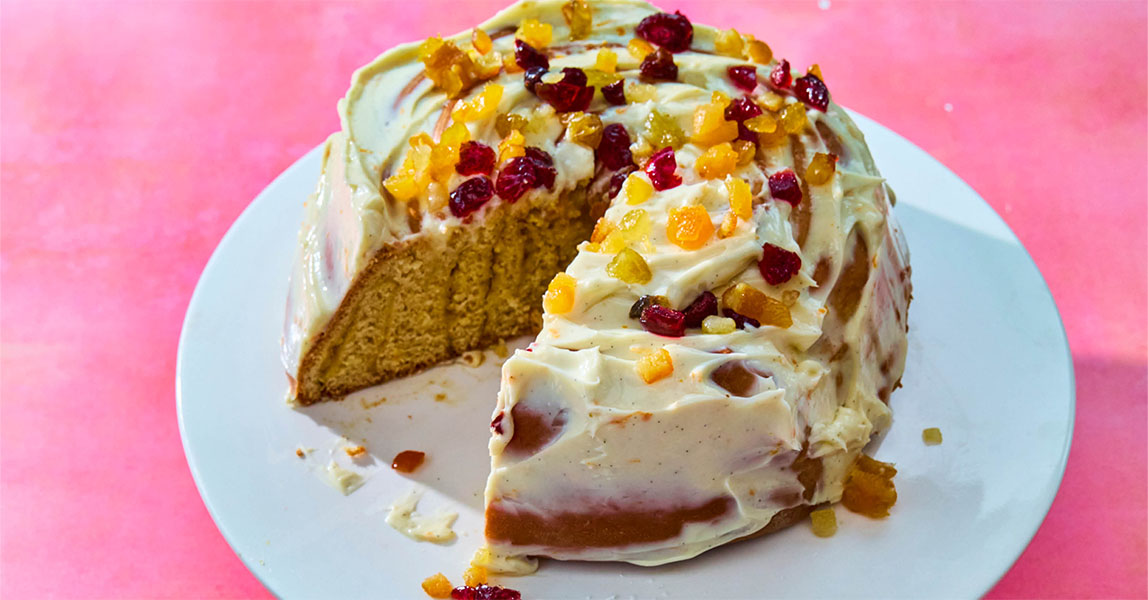 Giant simnel-spiced cinnamon bun